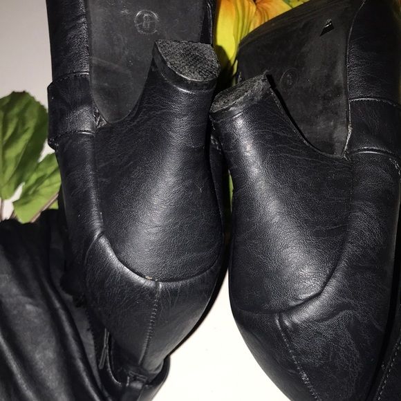 BRINLEY CO EUC Slouchy boots with heel. - Picture 6 of 9